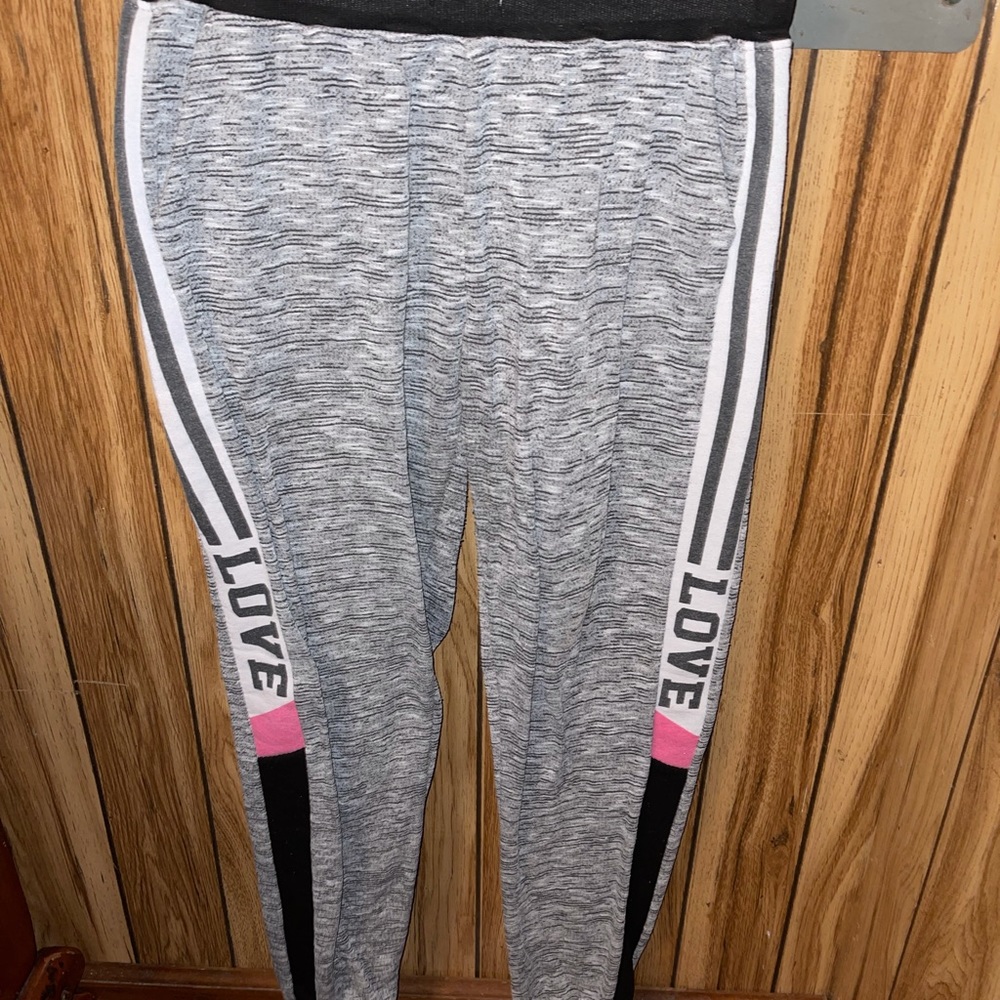 BOBBIE & BROOKS PANTS